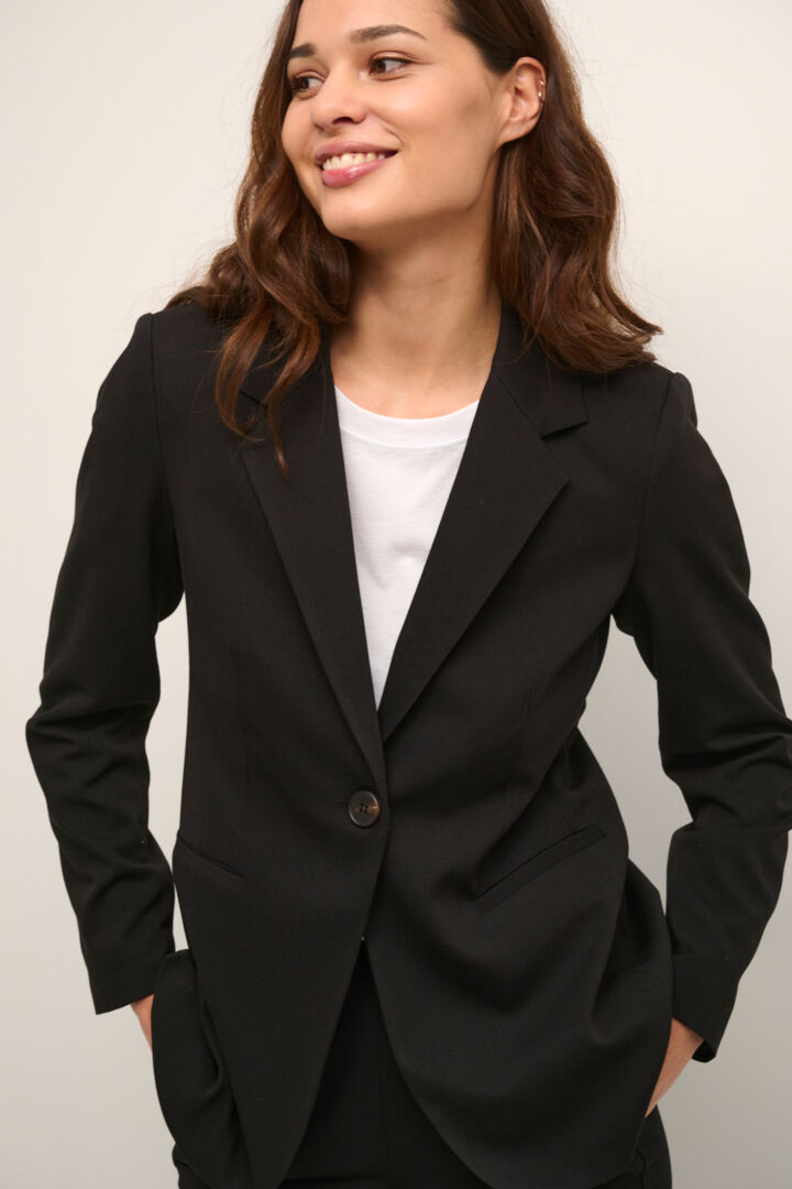 KAsakura Blazer