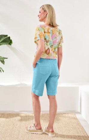 Pull On Bermuda Short With Top Stitch Detail
