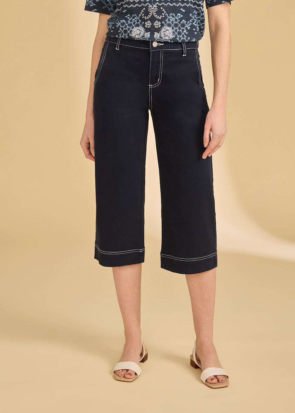Olivia Wide Capri