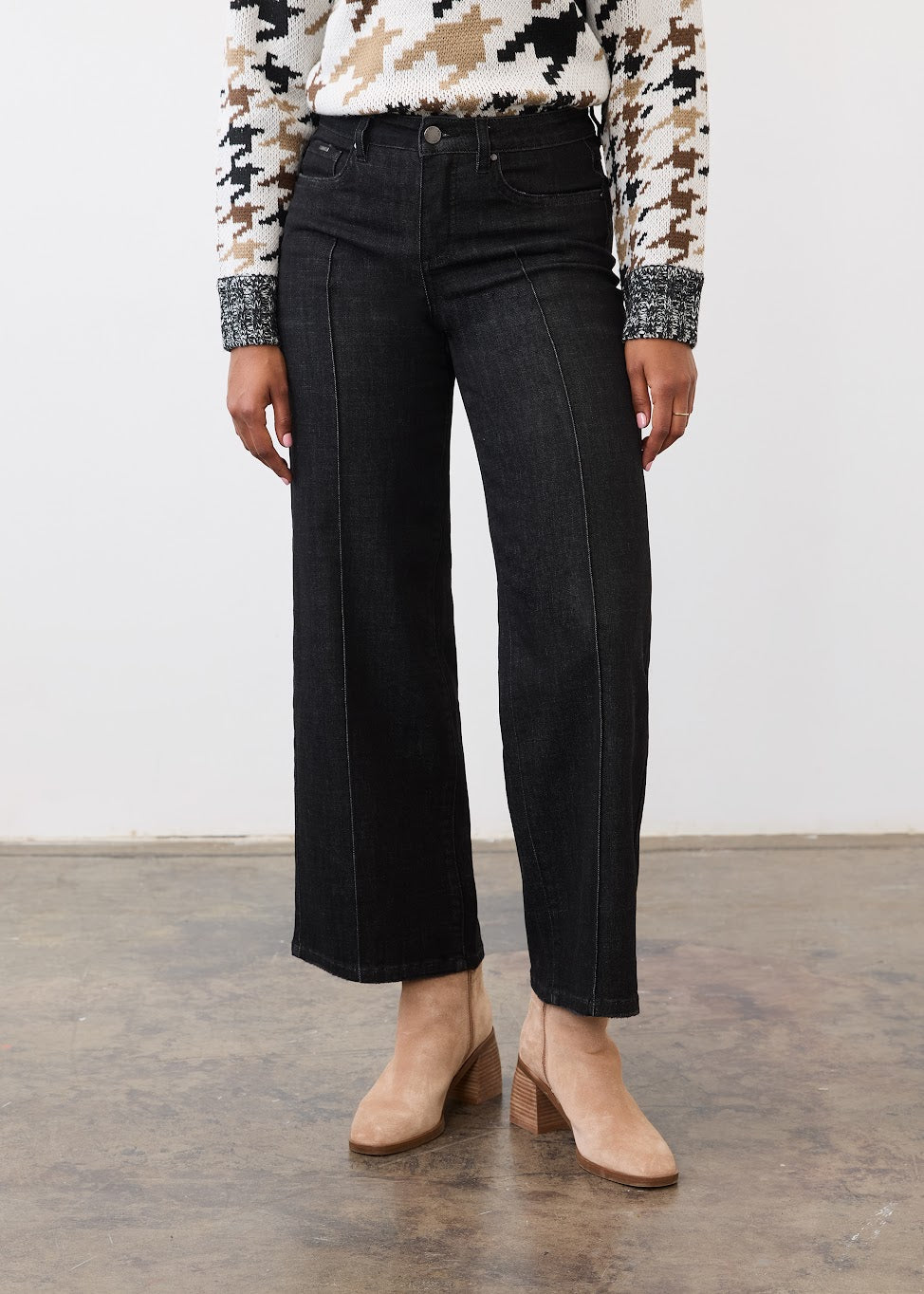 Olivia Pintuck Wide Leg