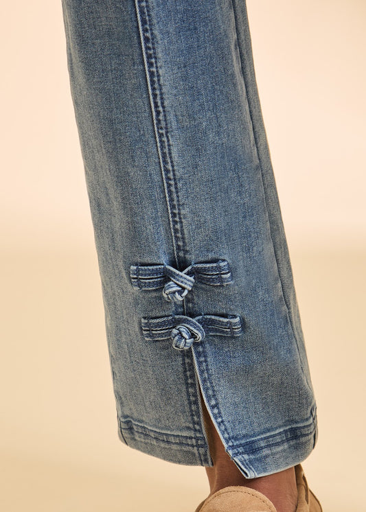 Pull On Boot Leg Jean