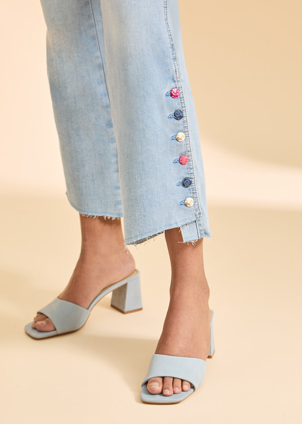 Pull On Boot Crop