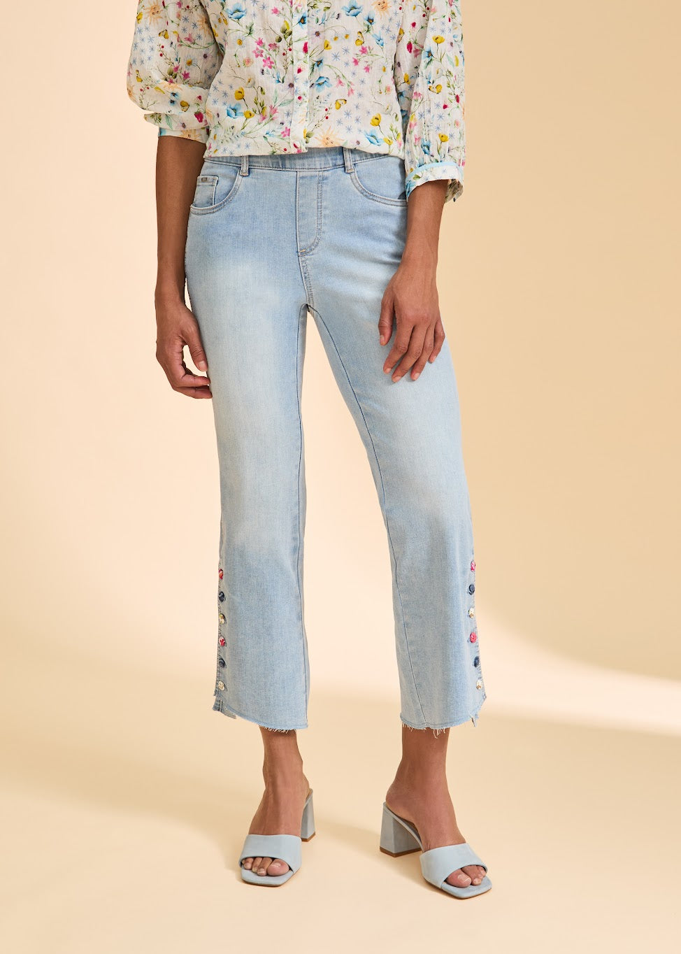 Pull On Boot Crop