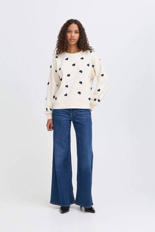 Kasura Sweater