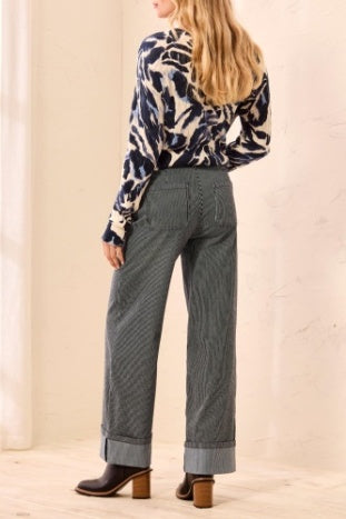 Fly Front Ankle Pant With Wide Cuff