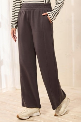Pull On Ankle Pant With Pockets