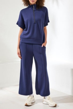 Techno Lux Short Sleeve Mock Neck Top With Zip