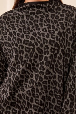 Long Sleeve Mock Neck Top