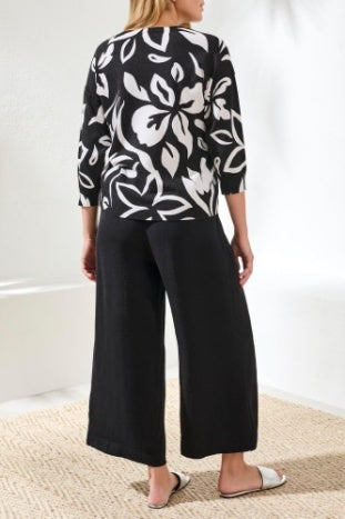 3/4 Sleeve Crew Neck Sweater