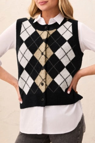 Sweater Vest With Button