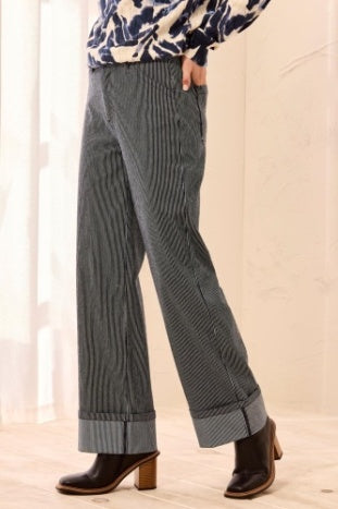 Fly Front Ankle Pant With Wide Cuff